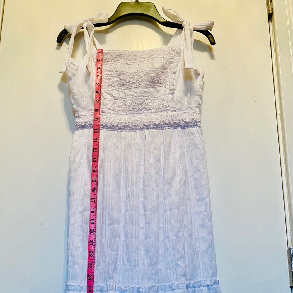 NWOT Cupcakes and cashmere white sundress size 2 - Picture 4 of 5